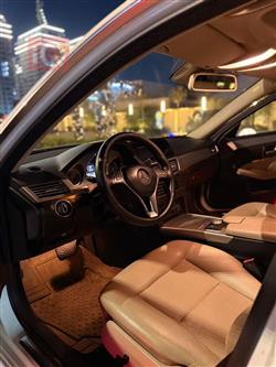 مرسيدس بنز E-Class